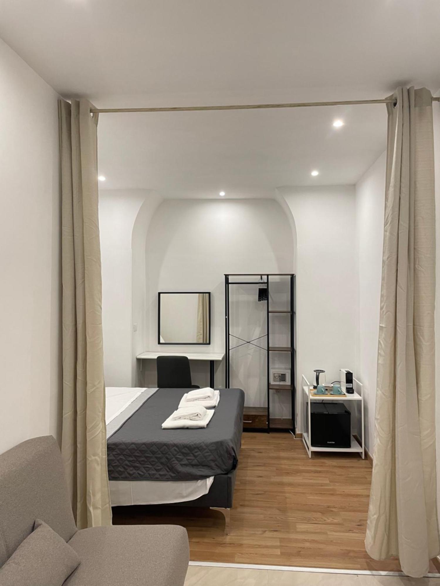 The Room 115 Rome Exterior photo